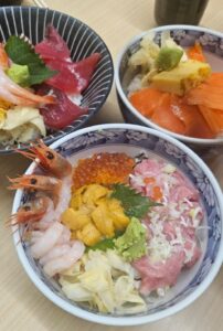 築地　原宿　アサイー　中町綾 アイラブアサイー　海鮮丼 アイスクリーム